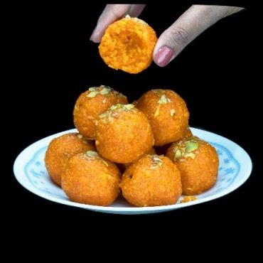 Motichoor Ladoo