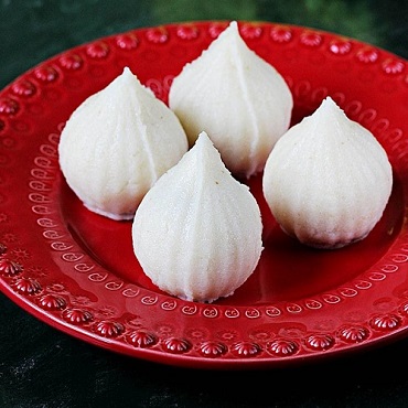 Ukadi / Rice / Steamed Modak